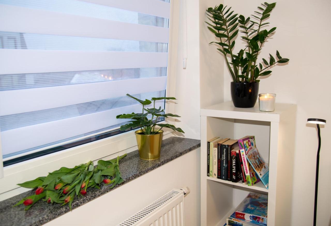 Maya'S Flats & Resorts 49 - Spacious 3 Rooms Apartment In Szafarnia Gdansk Exterior photo