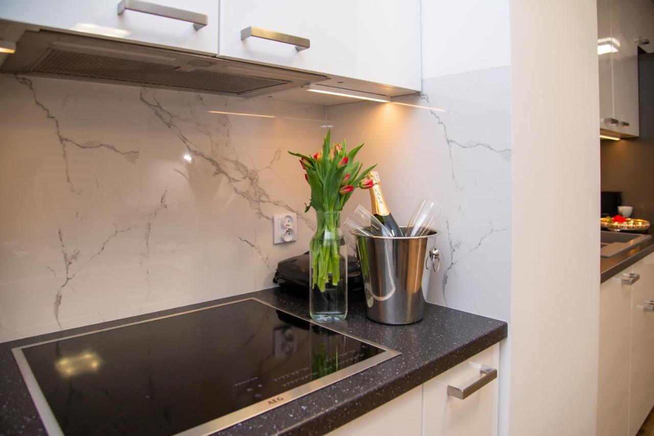 Maya'S Flats & Resorts 49 - Spacious 3 Rooms Apartment In Szafarnia Gdansk Exterior photo